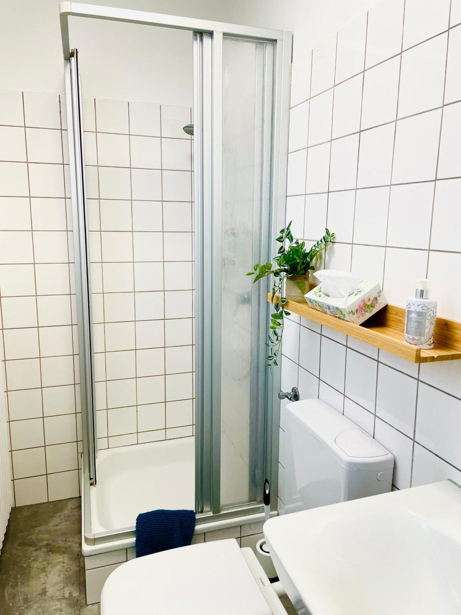 Gemuetliche Ferienwohnung Am Ringpark Würzburg Exterior foto